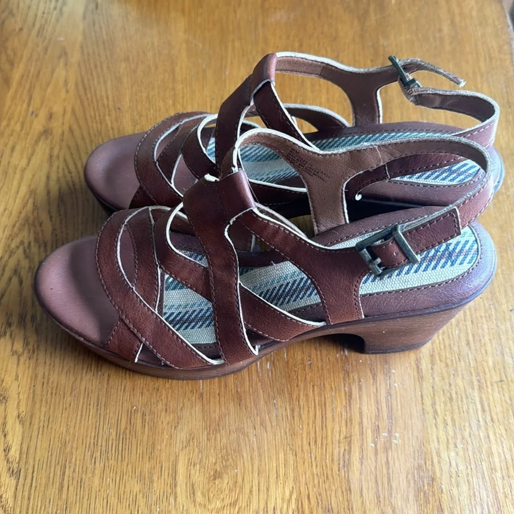 BOC Sandals - Picture 2 of 6